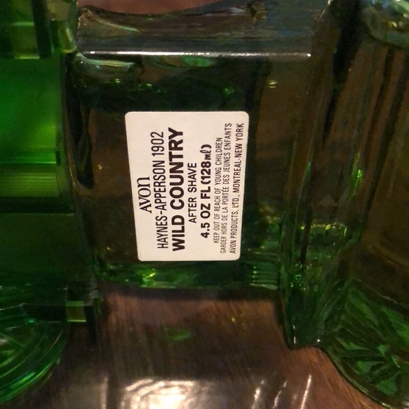 Vintage Avon After shave decanter. Still full. - Picture 2 of 8